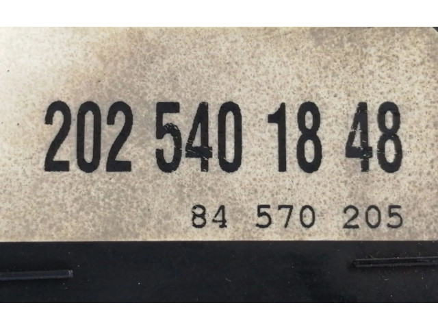 Přístrojová deska Mercedes-Benz C W202 1998 2025401848, 87001320