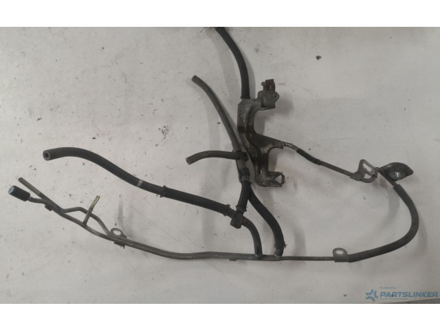 Vstřikovací lišta Toyota Land Cruiser (J200)