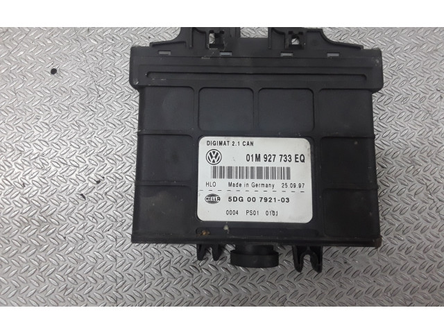 Блок управления коробкой передач 01M927733EQ, 5DG00792103 Volkswagen Golf IV