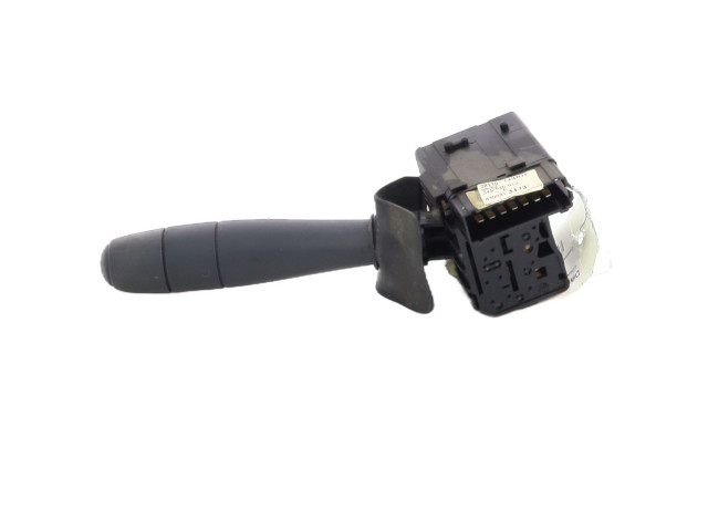 Ручка стеклоочистителей Dacia Logan I