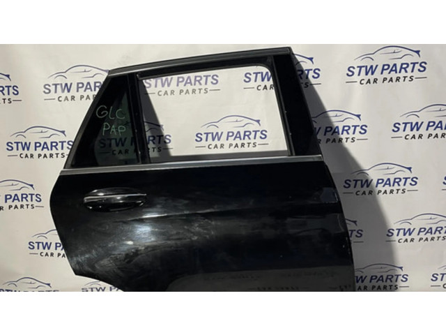 Задняя дверь