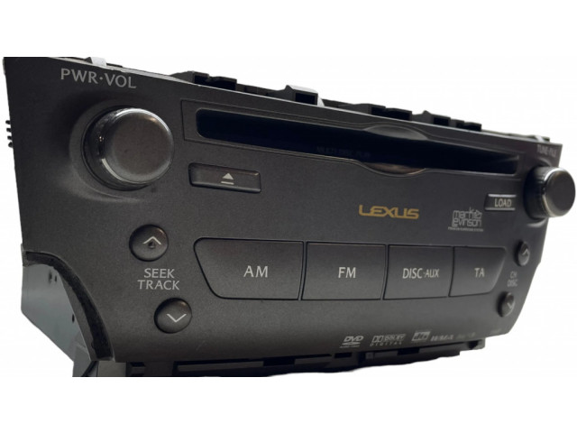 Радио/ проигрыватель CD/DVD / навигация