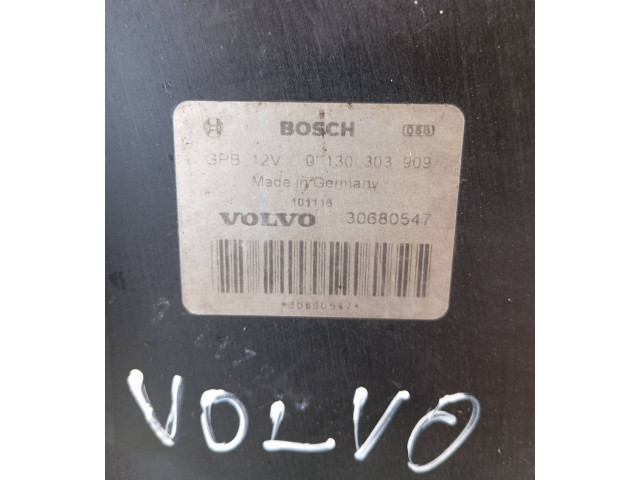 Вентилятор радиатора     30680547, 0130303909    Volvo V70 