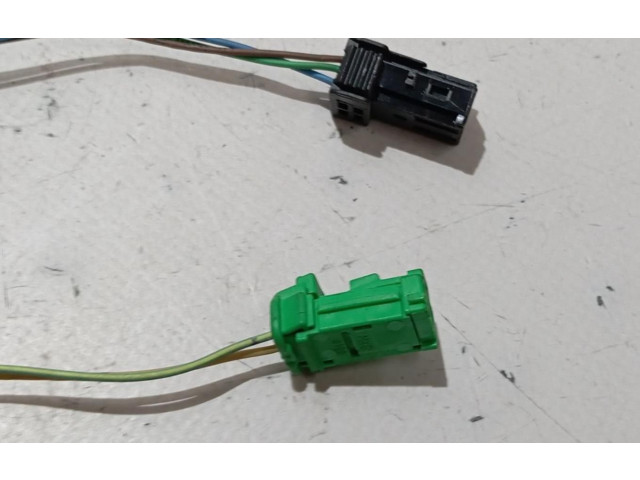 Зеркало электрическое Citroen C4 I 2004 - 2010 года