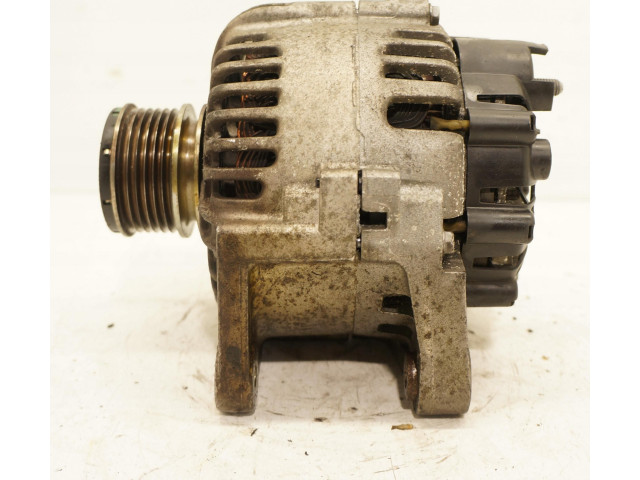 Генератор 8200667608-E Dacia Duster