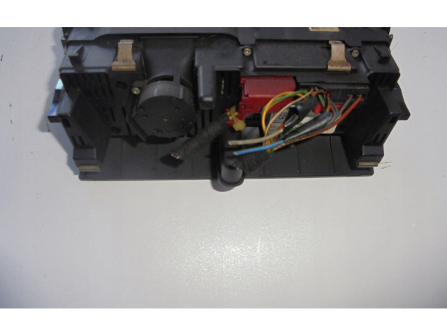 Блок управления климат-контролем 8X0820043A   Audi A1