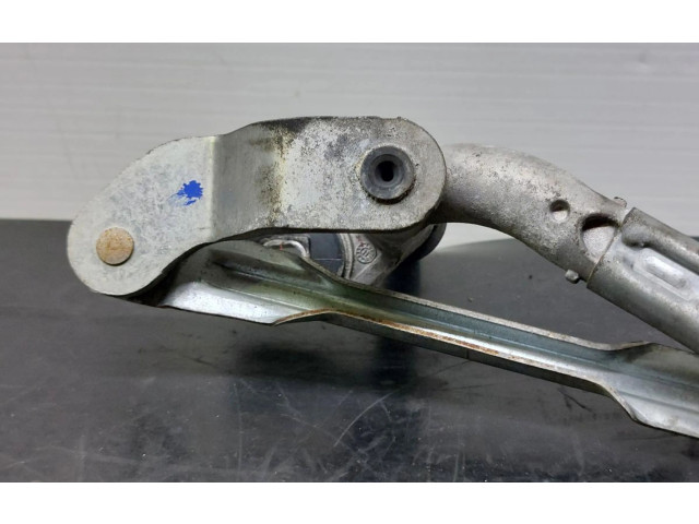 Моторчик дворников 8X195560301S    Audi A1