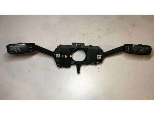 Ручка поворотов/ фонарей