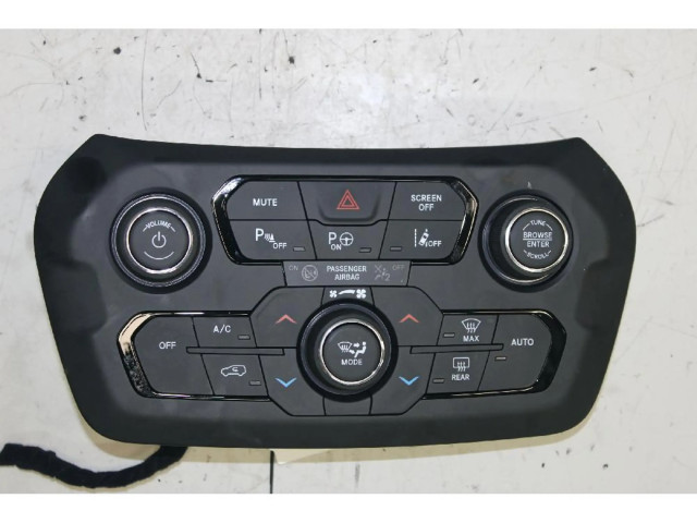 Блок управления климат-контролем    Jeep Renegade