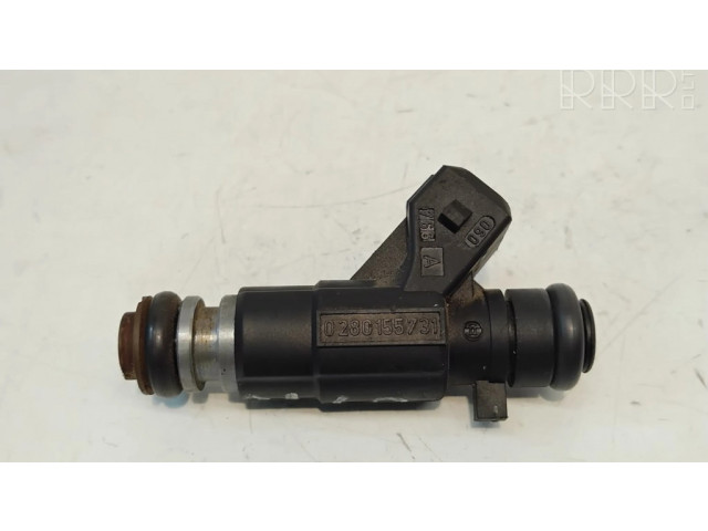 Vstřikovač 030906031E, 0280155731 Audi A3 S3 8P pro benzínový motor 1.2 0910