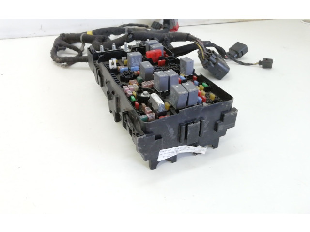 Блок предохранителей 68264536AD, 68264536AD Jeep Cherokee