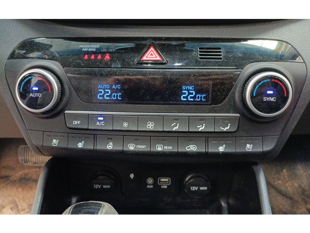 Блок управления климат-контролем 97250D7FF0 Hyundai Tucson TL