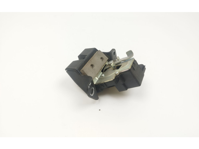 Zámek zadních dveří 812302L200 Hyundai i30 2011