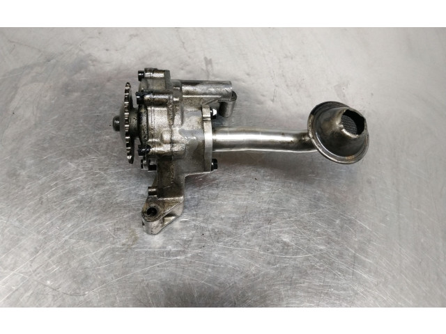 Масляный насос BKC 038115105C Volkswagen Jetta V