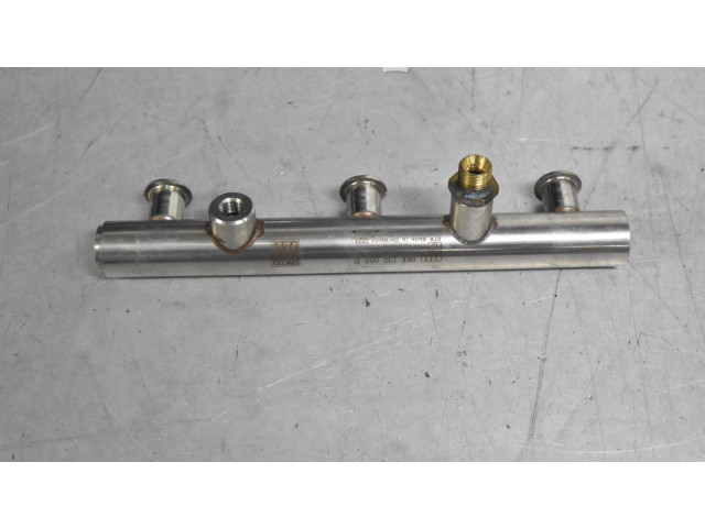 Топливная рампа 06E130090F   Audi S5   для двигателя CGWC