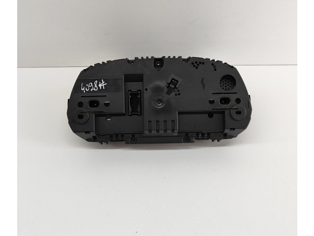 Панель приборов 2323699, 9283802   BMW 1 E81 E87       