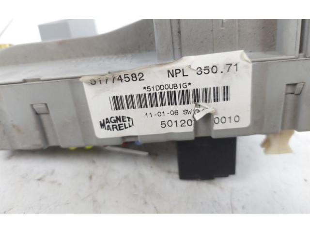 Блок предохранителей 51774582   Fiat Idea    