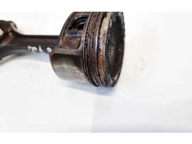 Píst Volkswagen Polo III 6N 6N2 6NF