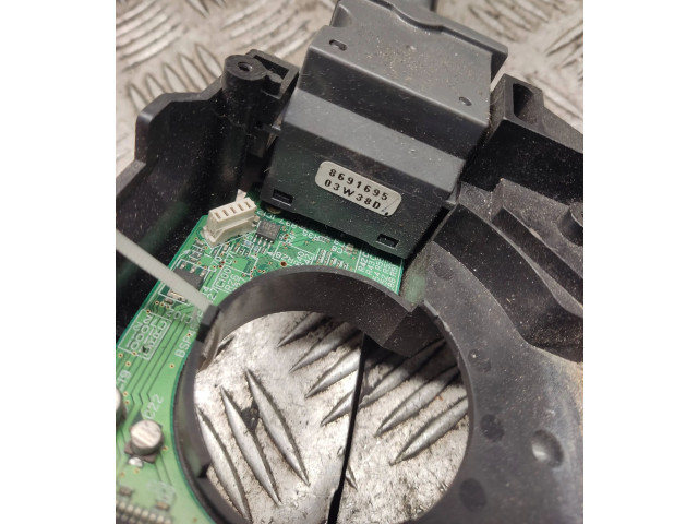 Ручка стеклоочистителей 8691695 Volvo S60