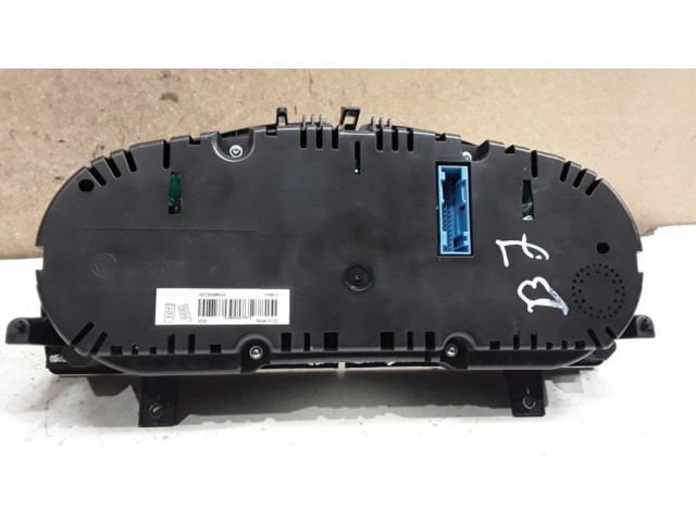 Přístrojová deska Volkswagen PASSAT B7 2012 3AA920870A