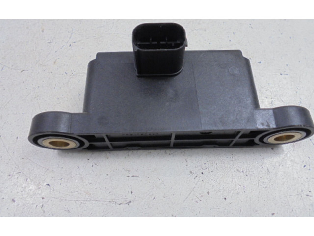 Ручка стеклоочистителей Citroen C3 Picasso - года 9663737780, 9663737780