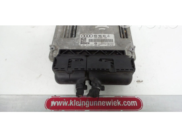 Блок управления двигателя 03G906021LS, 0281013297   Audi A3 S3 8P