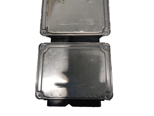 Řídící jednotka 4E0906018 Audi A8 S8 D3 4E 2005