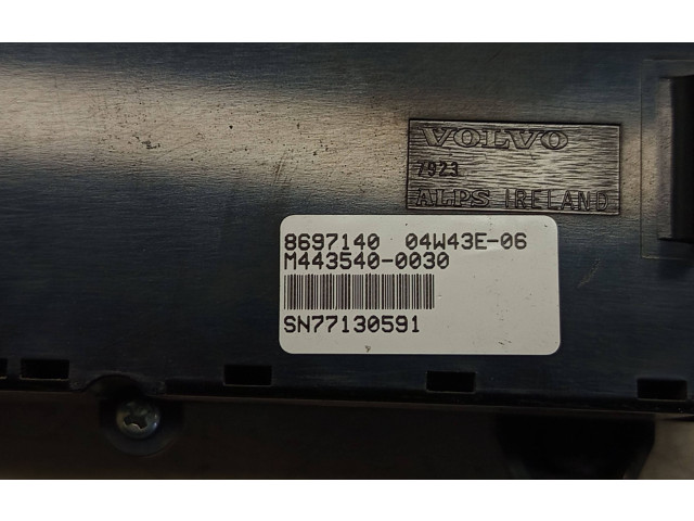 Блок управления климат-контролем 8697140, 04W43E06 Volvo V70