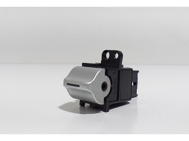 Интеркулер 4HK, 60068 Mitsubishi Outlander