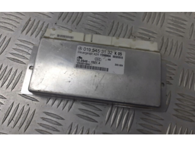 Řídící jednotka 0195453132 Mercedes-Benz CLK A208 C208 2000
