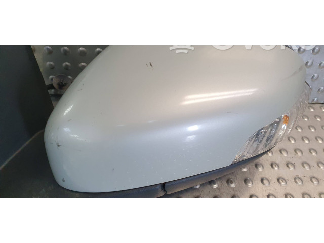 Зеркало электрическое Volvo C30 2007 - 2010 года