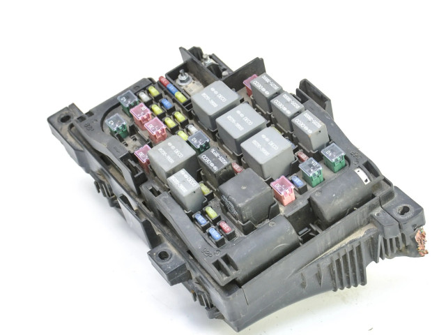 Блок предохранителей 919502G740, 91950-2G740 KIA Magentis
