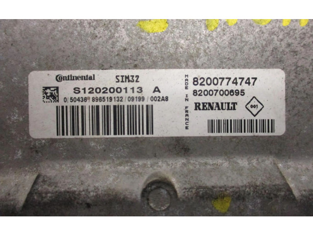 Блок управления двигателем Блок управления 8200774747 Renault Twingo II