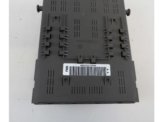 Блок предохранителей  9651938380   Fiat Ulysse    