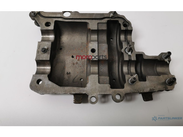 Масляный насос   03L103537  Volkswagen PASSAT B6 