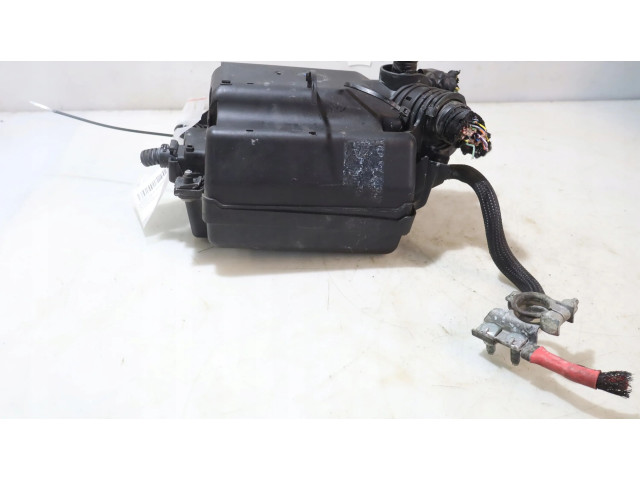 Блок предохранителей     Opel Combo D    