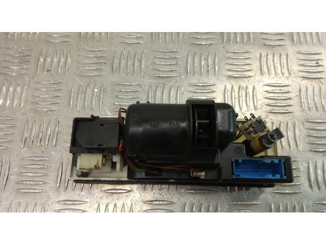 Блок управления климат-контролем 7978 BMW 3 E36