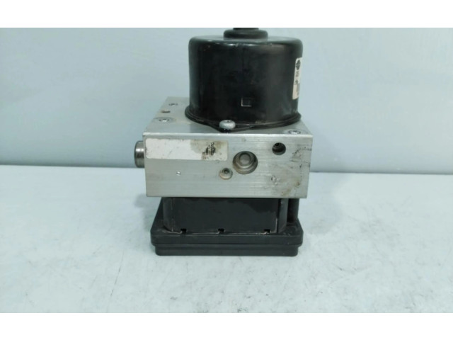 Блок АБС 47660EB33A Nissan Navara 2005 - 2016 года