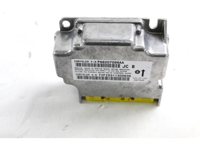 Блок подушек безопасности 68207066AA Fiat Freemont