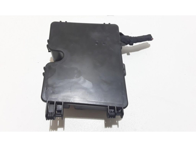 Блок предохранителей 3D0937128A   Volkswagen Phaeton    