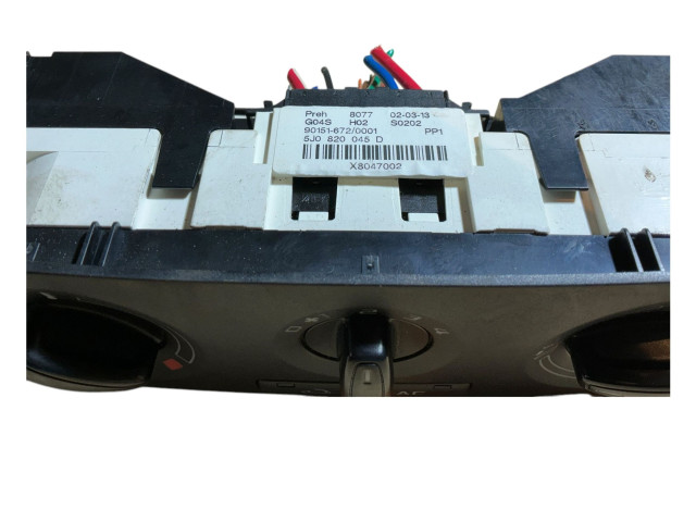 Топливная рампа 5J0820045D, X8047002   Skoda Roomster (5J)  