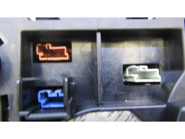 Ручка стеклоочистителей 6242Z0   Citroen C4 Aircross