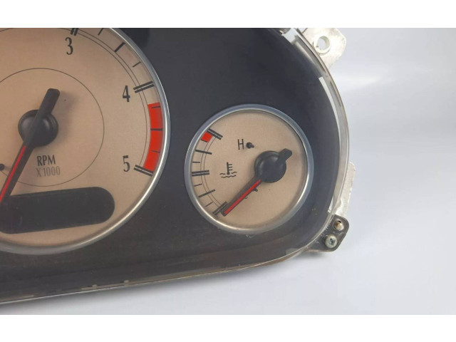 Přístrojová deska Chrysler Grand Voyager IV 2004 R987AC