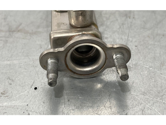 Vstřikovací lišta 353402B010 KIA Venga G4FA