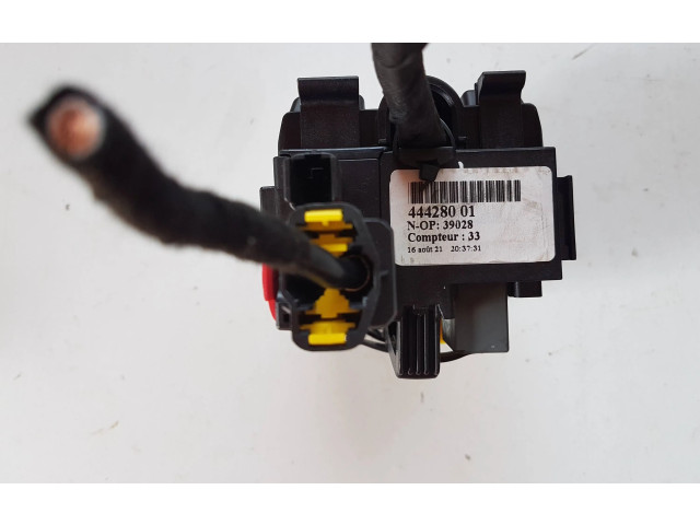 Блок предохранителей 9675730380, 44428001   Peugeot 2008 II    