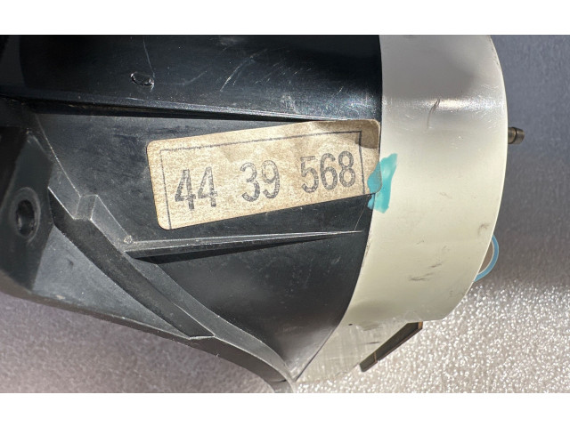 Панель приборов 4428546, 4438222   Saab 9000 CD       