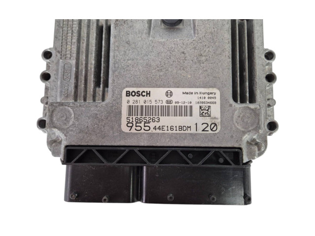 Řídící jednotka 51865263, 0281015573   Alfa Romeo Mito 2009