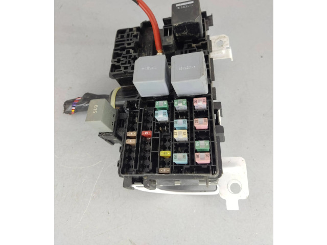 Блок предохранителей 31384034, 1009740 Volvo XC90