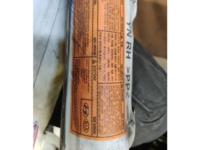 Боковая подушка безопасности 610921500RH   KIA Venga