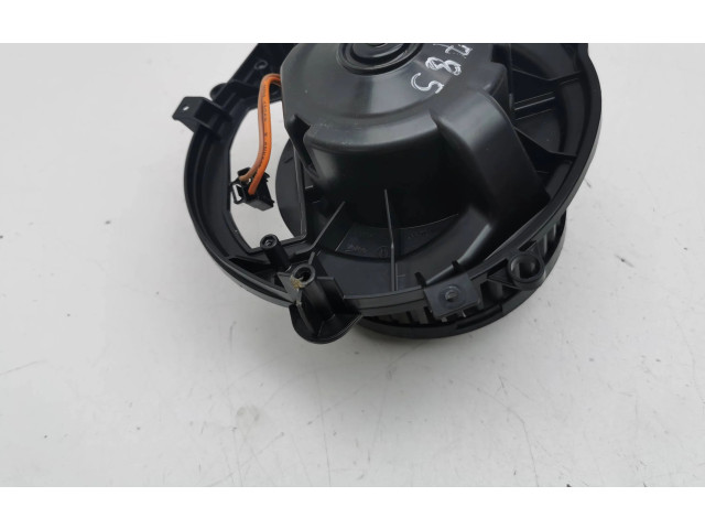 Вентилятор печки    5Q2819021C   Audi A3 8Y